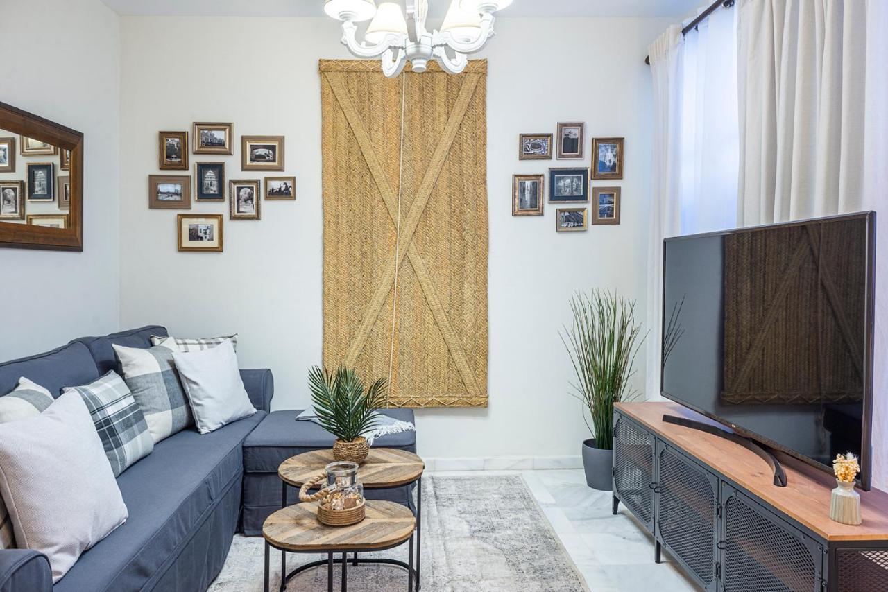 Alohamundi Velarde Apartment เซบีญา ภายนอก รูปภาพ