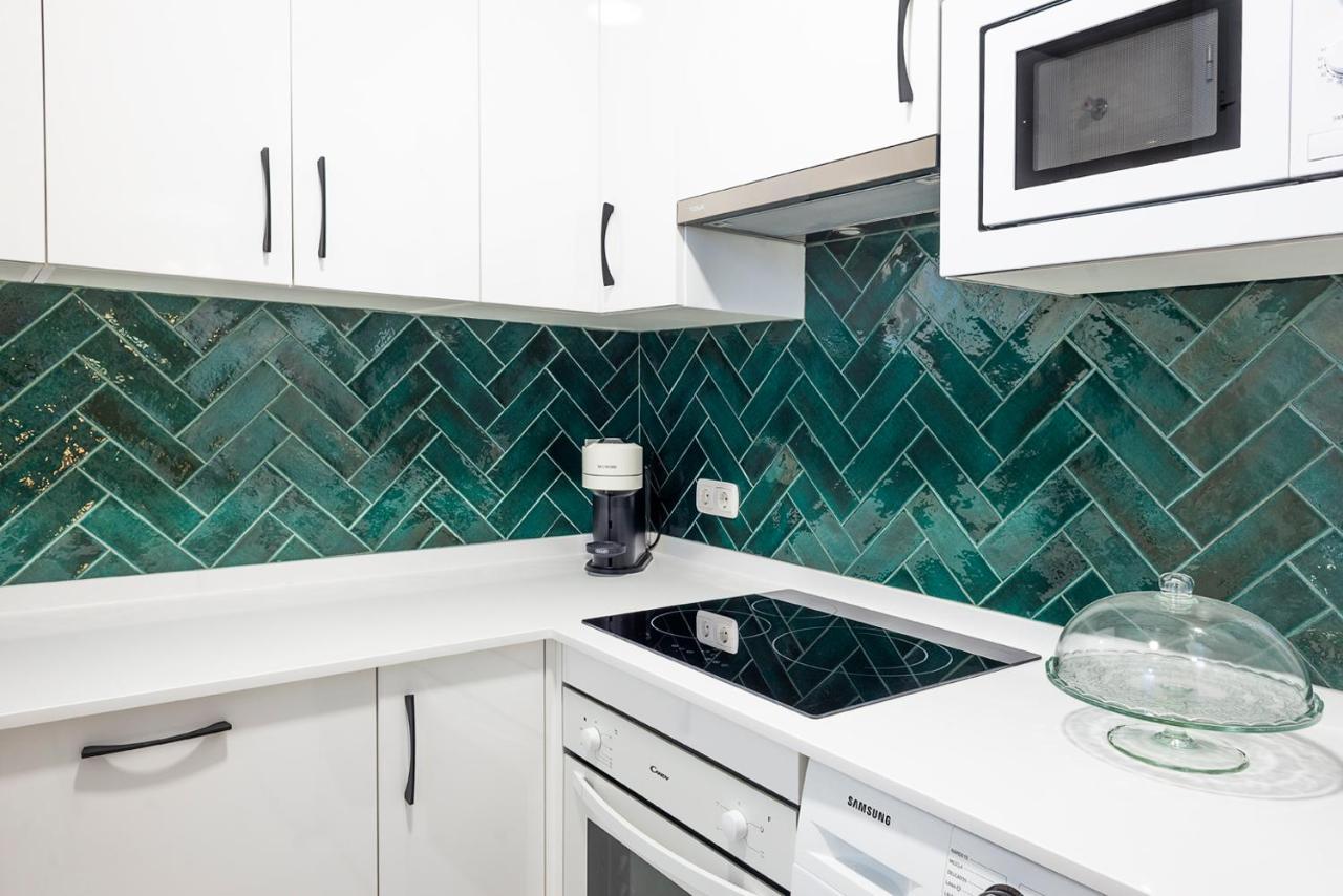 Alohamundi Velarde Apartment เซบีญา ภายนอก รูปภาพ