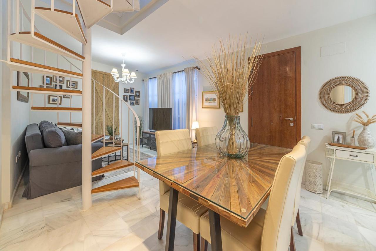 Alohamundi Velarde Apartment เซบีญา ภายนอก รูปภาพ
